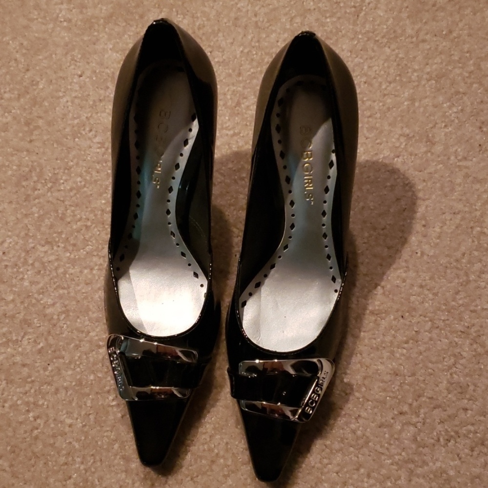 BCBG shoes